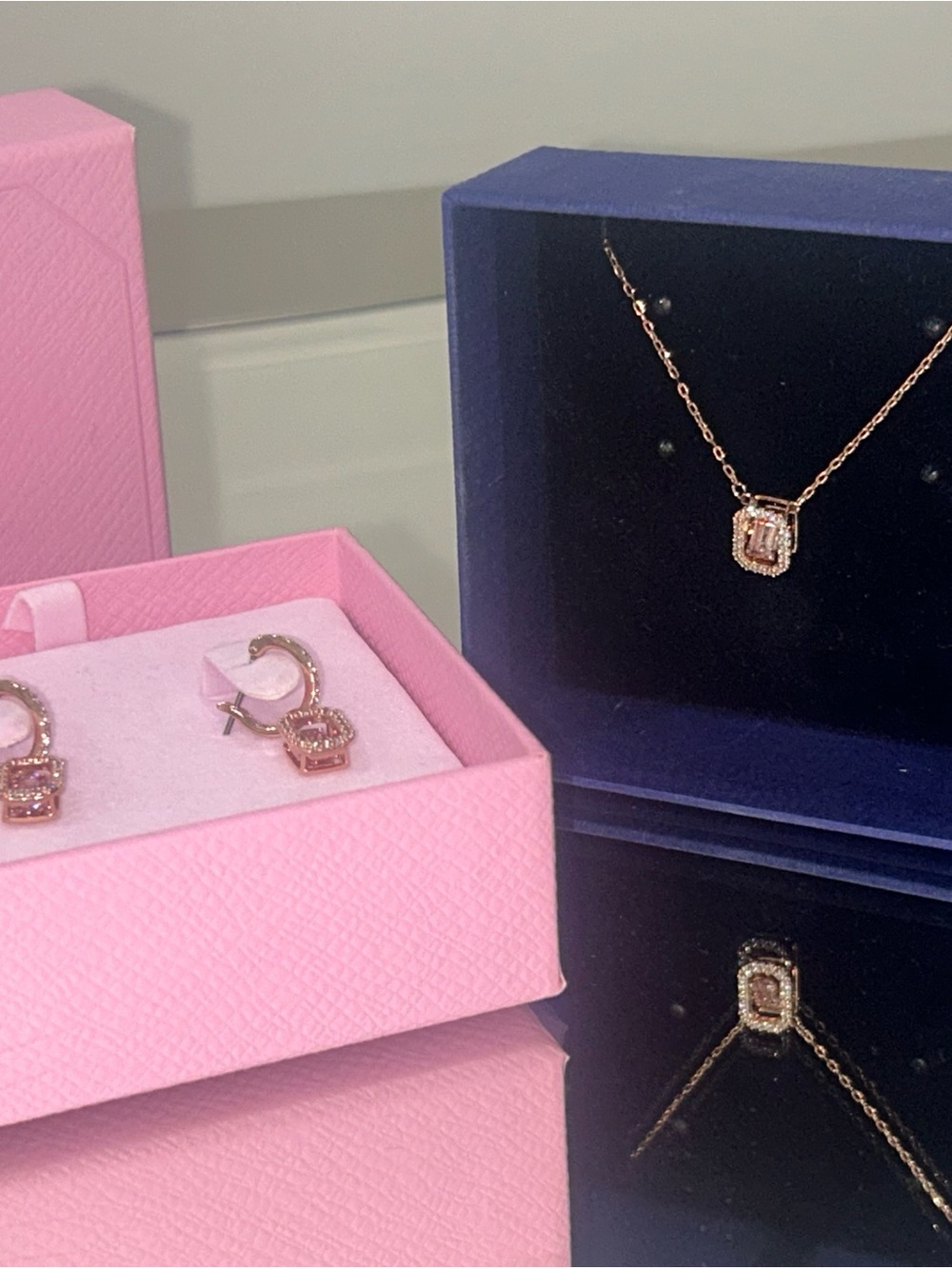 SWAROVSKI Millenia Drop Earrings & Pendant Necklace Set